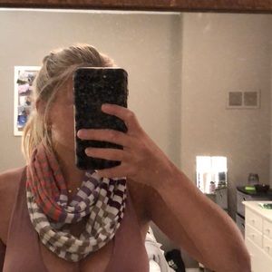 infinity scarf stripped
